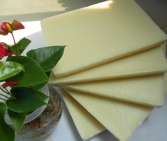 Beegiven White Beeswax blocks